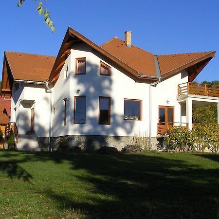 Casa Lacul Mierlei Hotel Sovata Bagian luar foto